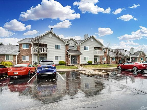 3rd image of 6635 Brigham Sq APT 8