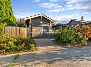 1634 SE Mall St #0, Portland, OR 97202