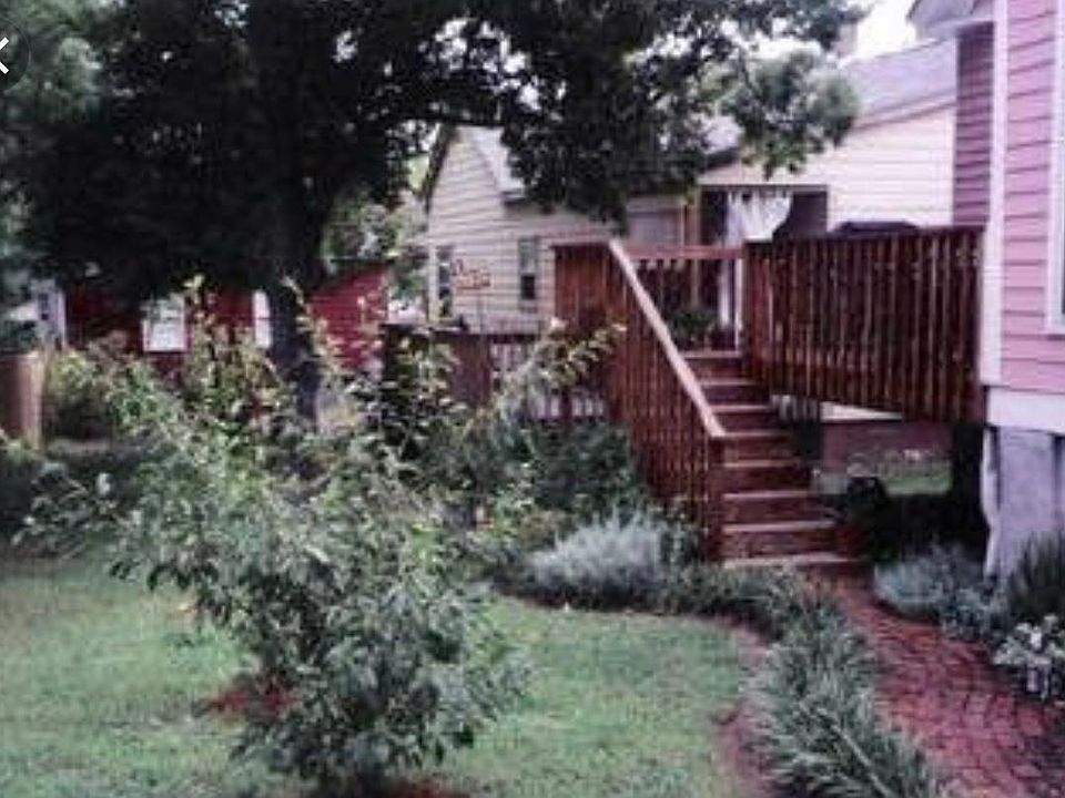 2nd image of 895 Tatnall St