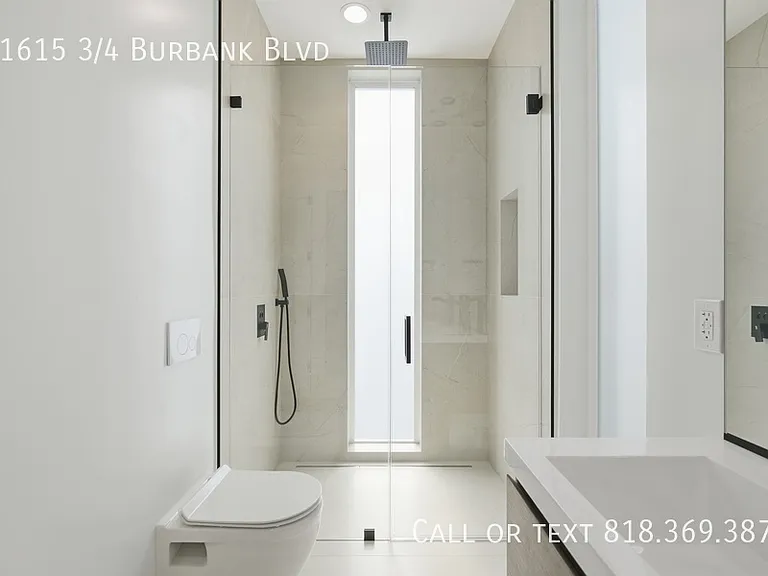 11615 3/4 Burbank Blvd — Photo 3