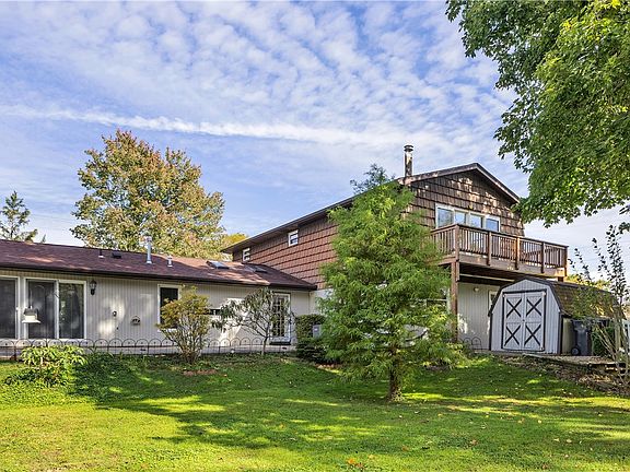 4th image of 280 Sherwood Dr