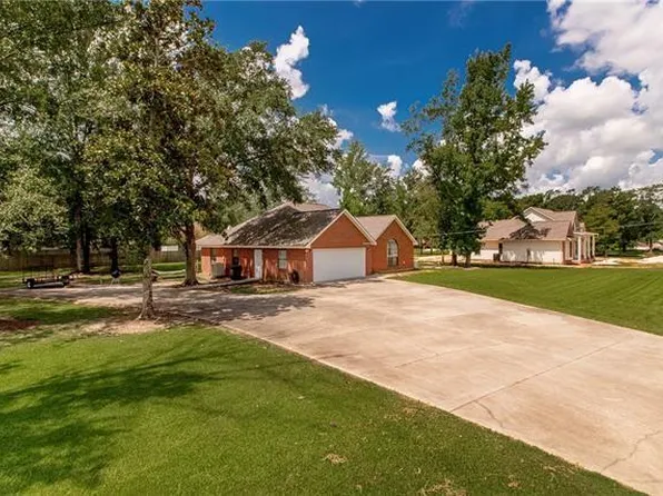 14024 Wadesboro Rd, Ponchatoula, LA 70454