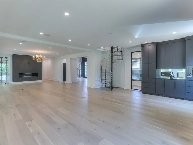 5095 Heathrow Blvd — Photo 6