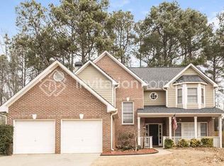 7010 Surrey Dr, Woodstock, GA 30189