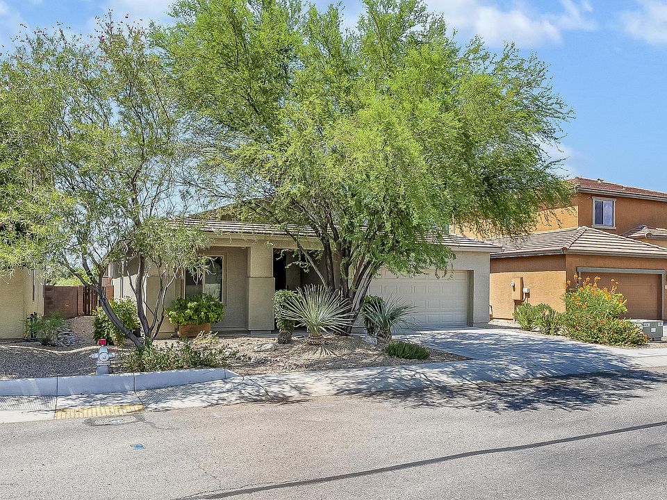 1st image of 803 N Nestled Hummingbird Ln