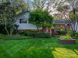 5538 Brookbank Rd, Downers Grove, IL 60516