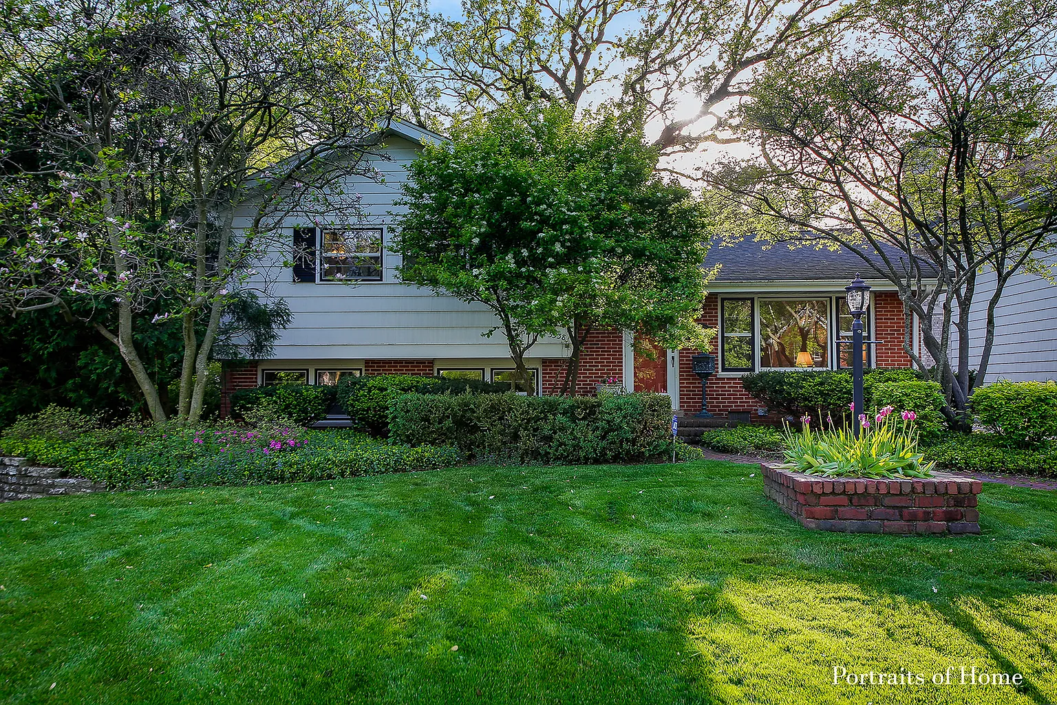 5538 Brookbank Rd photo 1