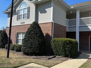 2400 King Richard Ct APT E, Greenville, NC 27858
