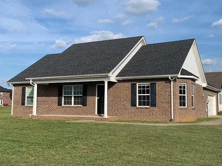 2604 Auldridge Dr — Photo 12