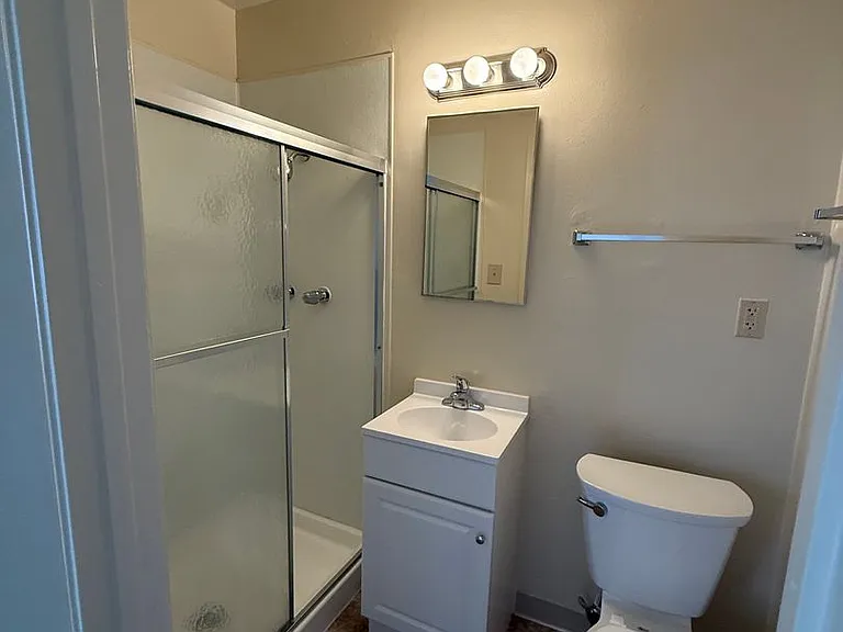 Desert Spa Apartments — Photo 22