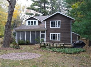 555 Campbell Rd, Douglas, MI 49406