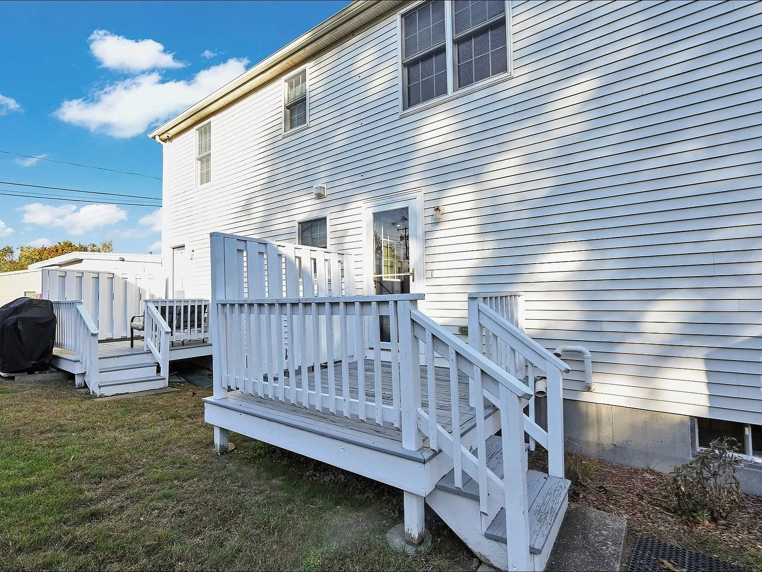2 bed, 1.5 bath, 950 sqft, $2,900 — Photo 4
