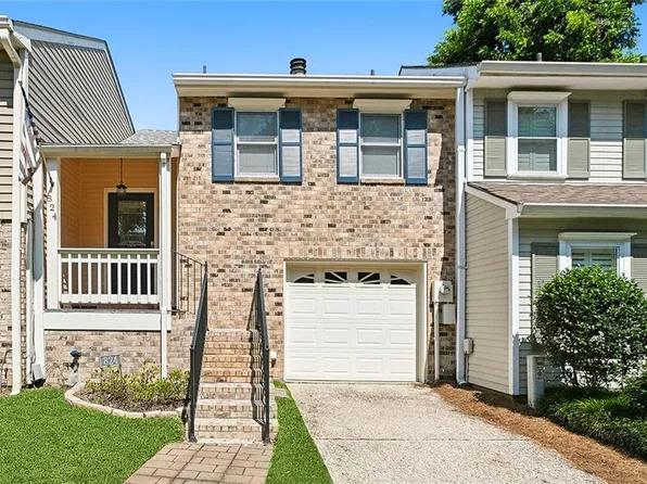 824 Old Metairie Pl, Metairie, LA 70001