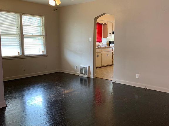 3rd image of 4003 N University St