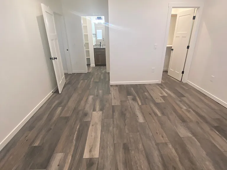 2094 W Sand Trap Ln #2 — Photo 4