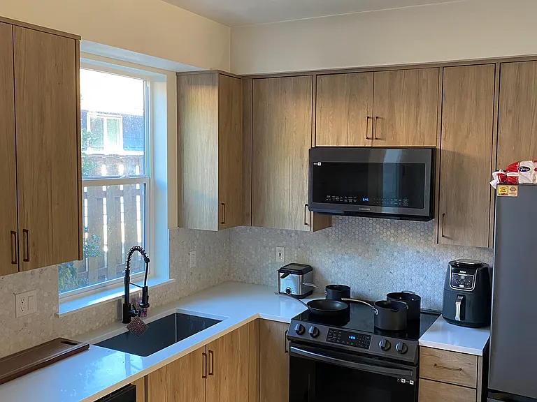 7519 N Clarendon Ave #4 — Photo 7