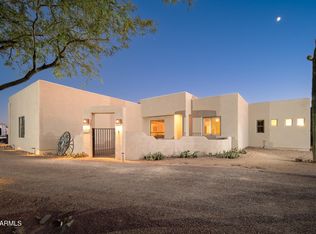 1127 E Magellan Dr, New River, AZ 85087
