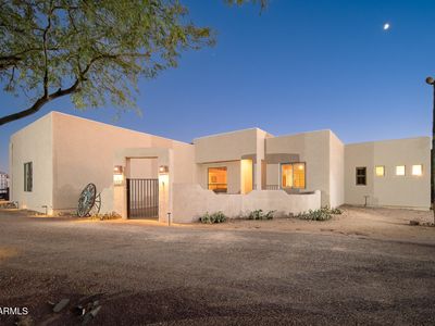 1127 E MAGELLAN Drive, New River, AZ, 85087