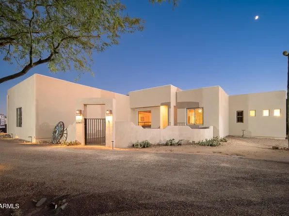 1127 E MAGELLAN Drive, New River, AZ 85087