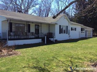 3735 Hominy Falls Rd, Mount Nebo, WV 26679