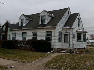 3008 Charles St, Trenton, MI 48183