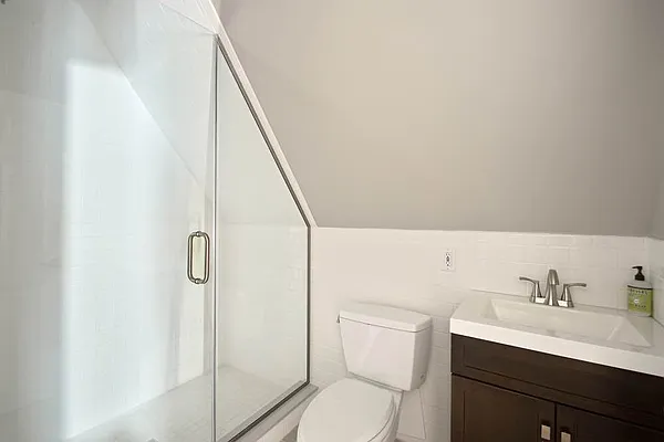 Rented by Compass | media 13