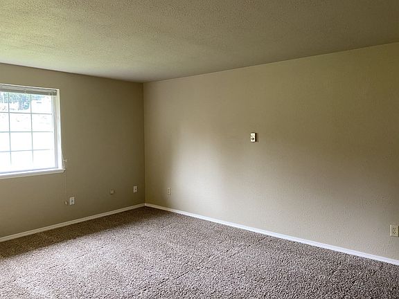 2nd image of 11219 72nd Avenue Ct E