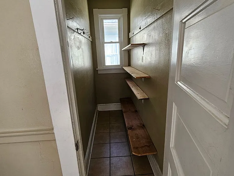2482 S 5th St — Photo 5