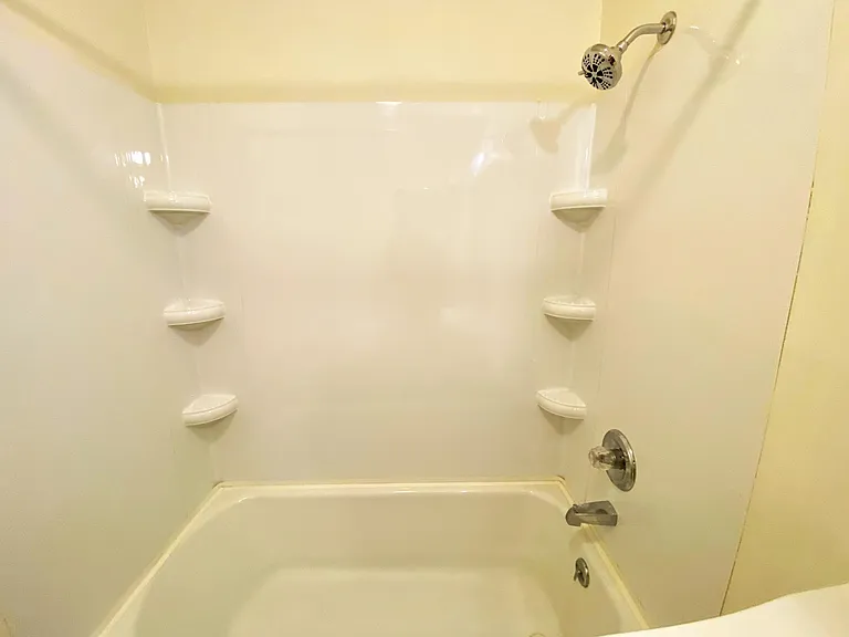 132 N Wayne Ave #7 — Photo 23