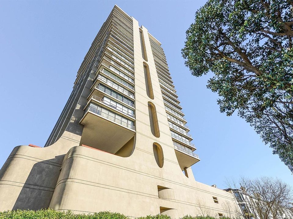 1st image of 999 Green St APT 2601