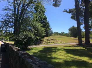 195 Highland St, Dedham, MA 02026