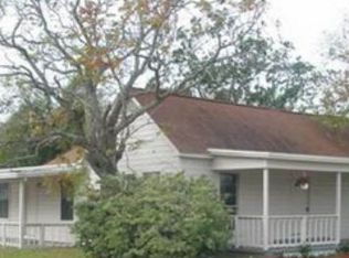 903 W Broad St, Freeport, TX 77541