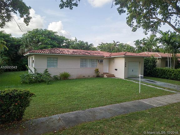 3rd image of 608 Mendoza Ave