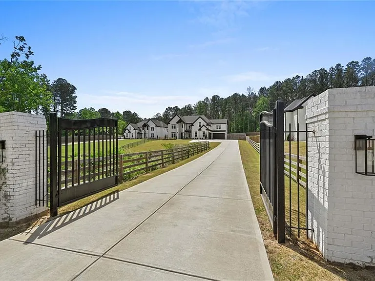 2694 Thompson Mill Rd — Photo 1