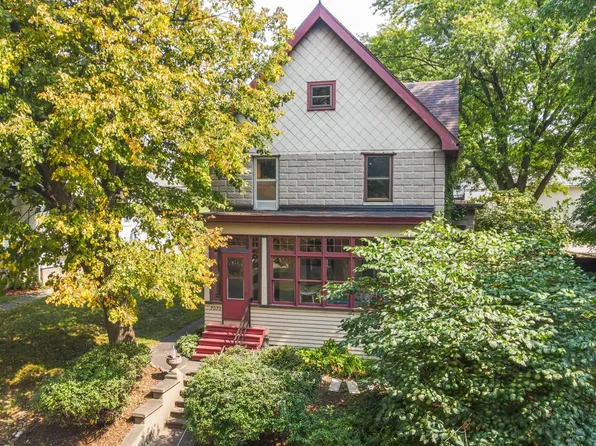 2030 JACKSON Street, New Holstein, WI 53061