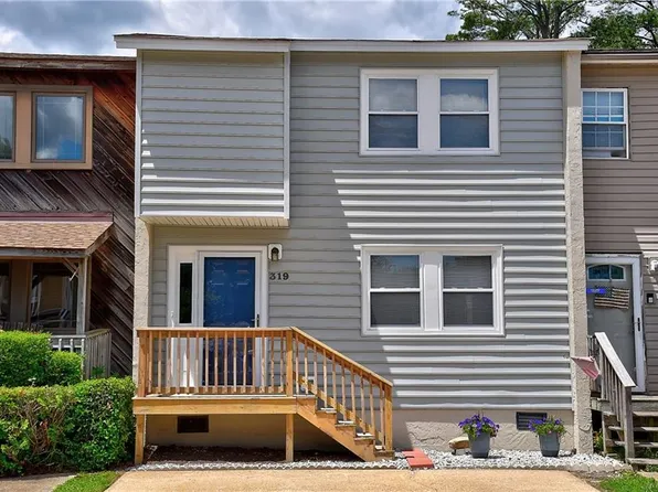 319 Cripple Creek Ct, Virginia Beach, VA 23452