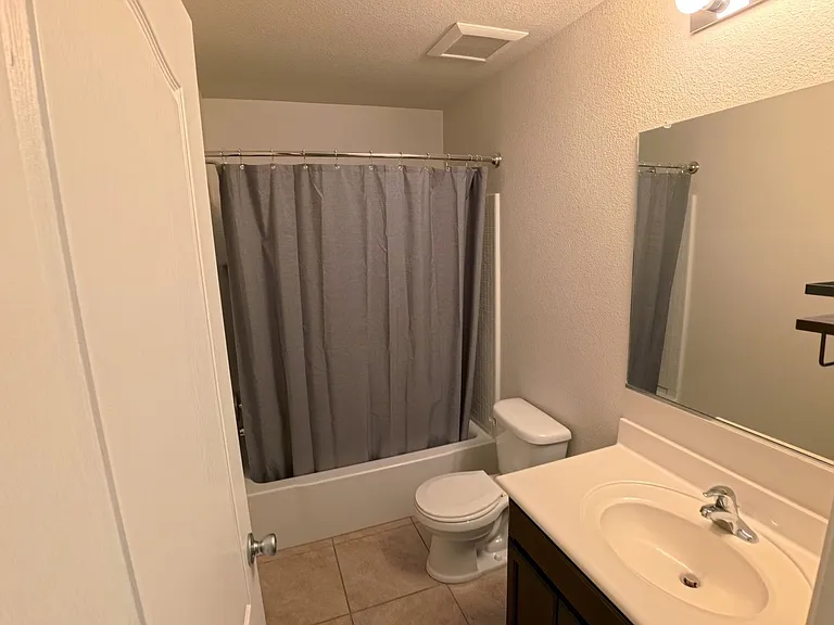 1651 Domino Dr SE — Photo 10
