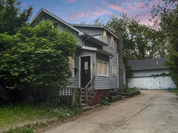 108 Hutchinson St, Kalamazoo, MI 49001