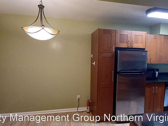 5th image of 12219 Chaucer Ln
