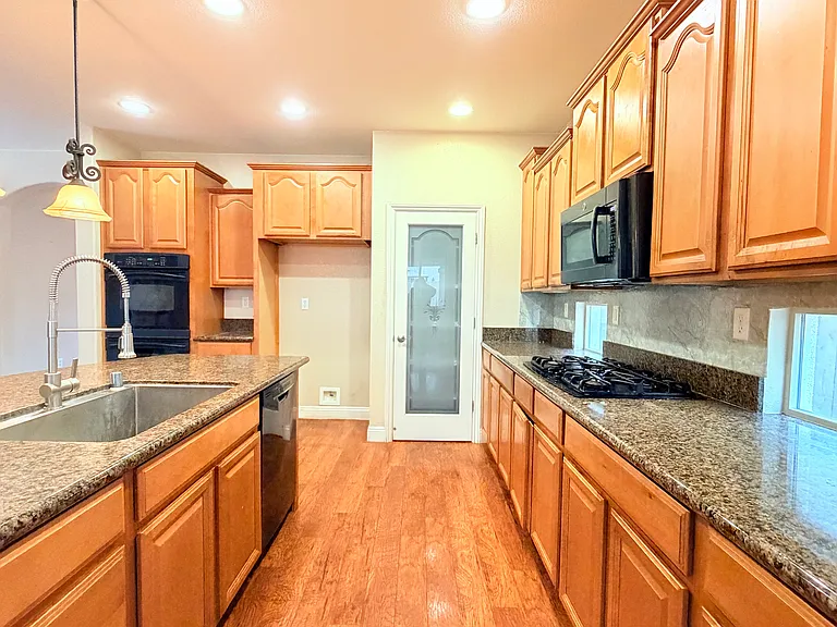 9016 Virginia Fife Way — Photo 12