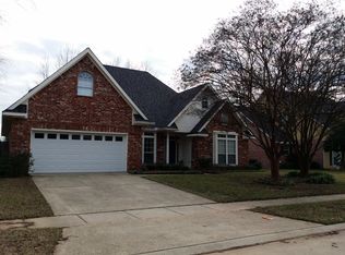 1216 Chopin Dr, Bossier City, LA 71112