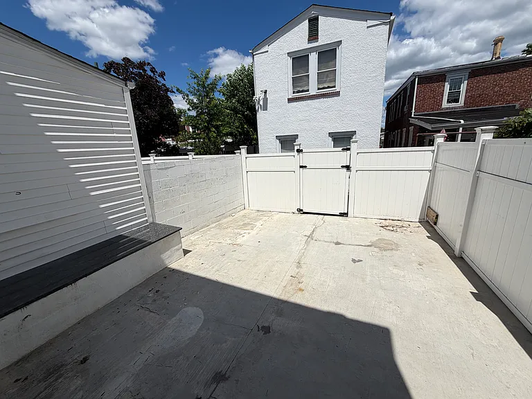 321 Grant Ave #321 — Photo 20