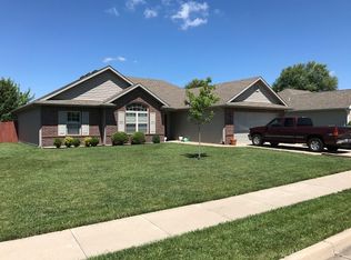 4011 Tropical Ln, Columbia, MO 65202