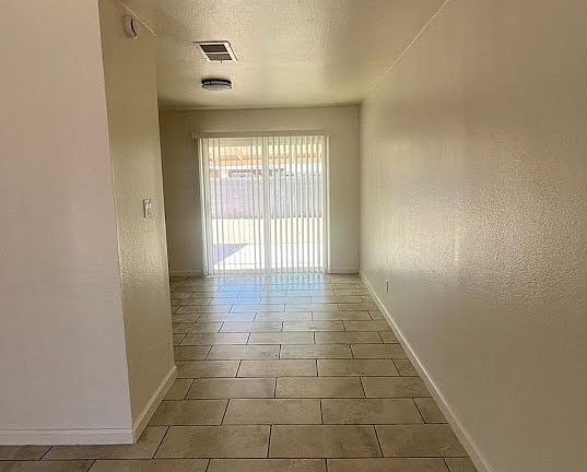 5th image of 3231 W Stella Ln #1A