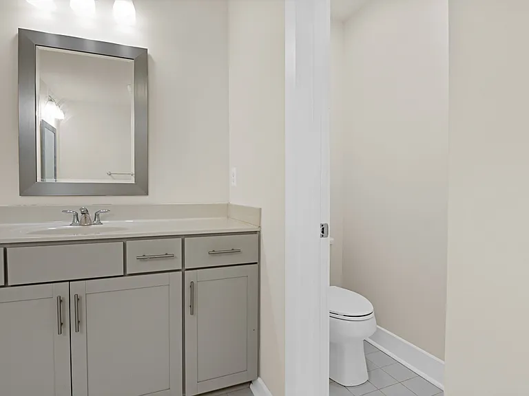 4222 Bon Secours Pkwy #B — Photo 32