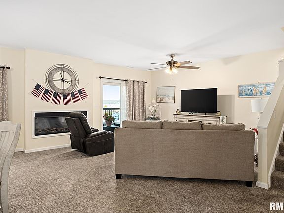 4th image of 518 Harbor Pointe Dr