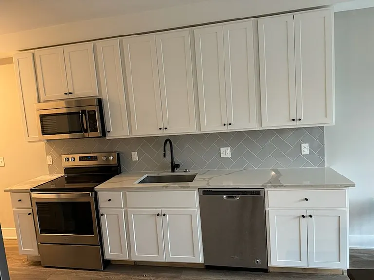 1310 N Broad St — Photo 68