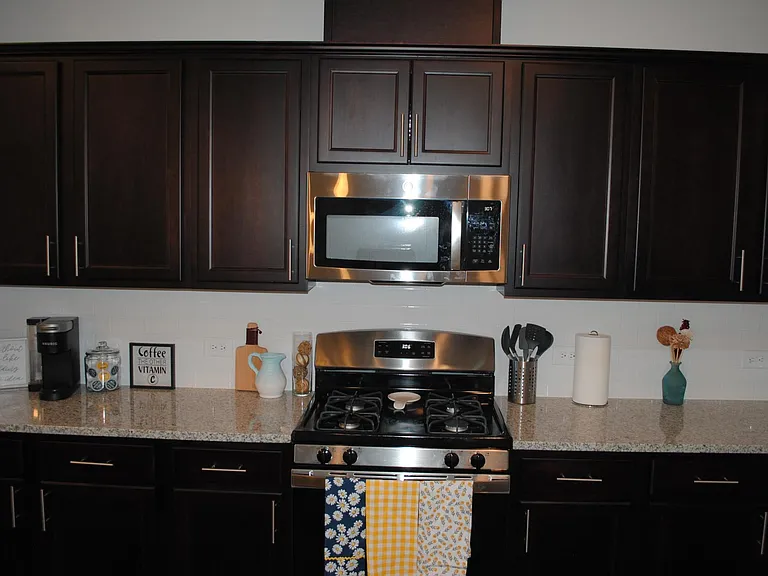 5045 Tura St — Photo 33