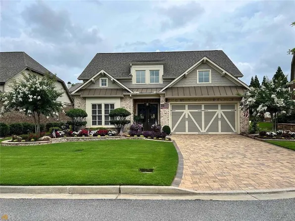 2125 Creekstone Point Dr, Cumming, GA 30041