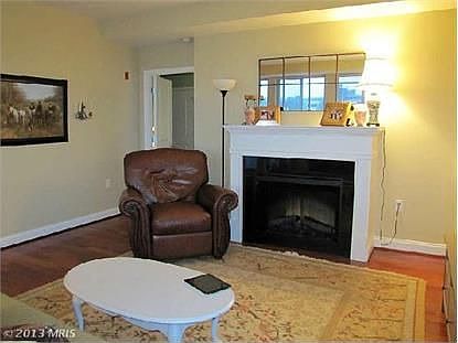 4th image of 513 W Broad St APT 701